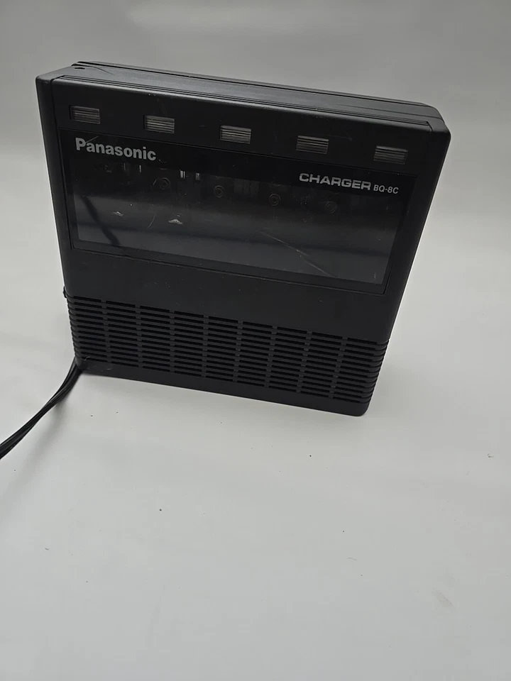 Panasonic BQ-8C Rechargeable Battery charger - Image 4