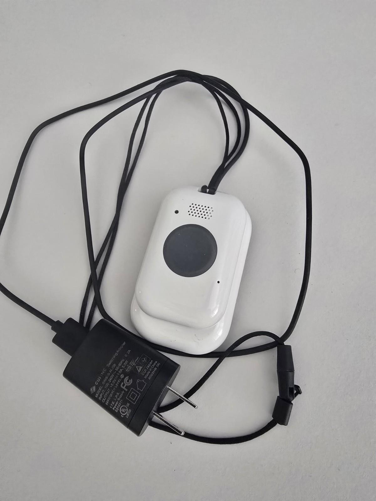 Medical Alert system By Lifeline Emergency Necklace Works