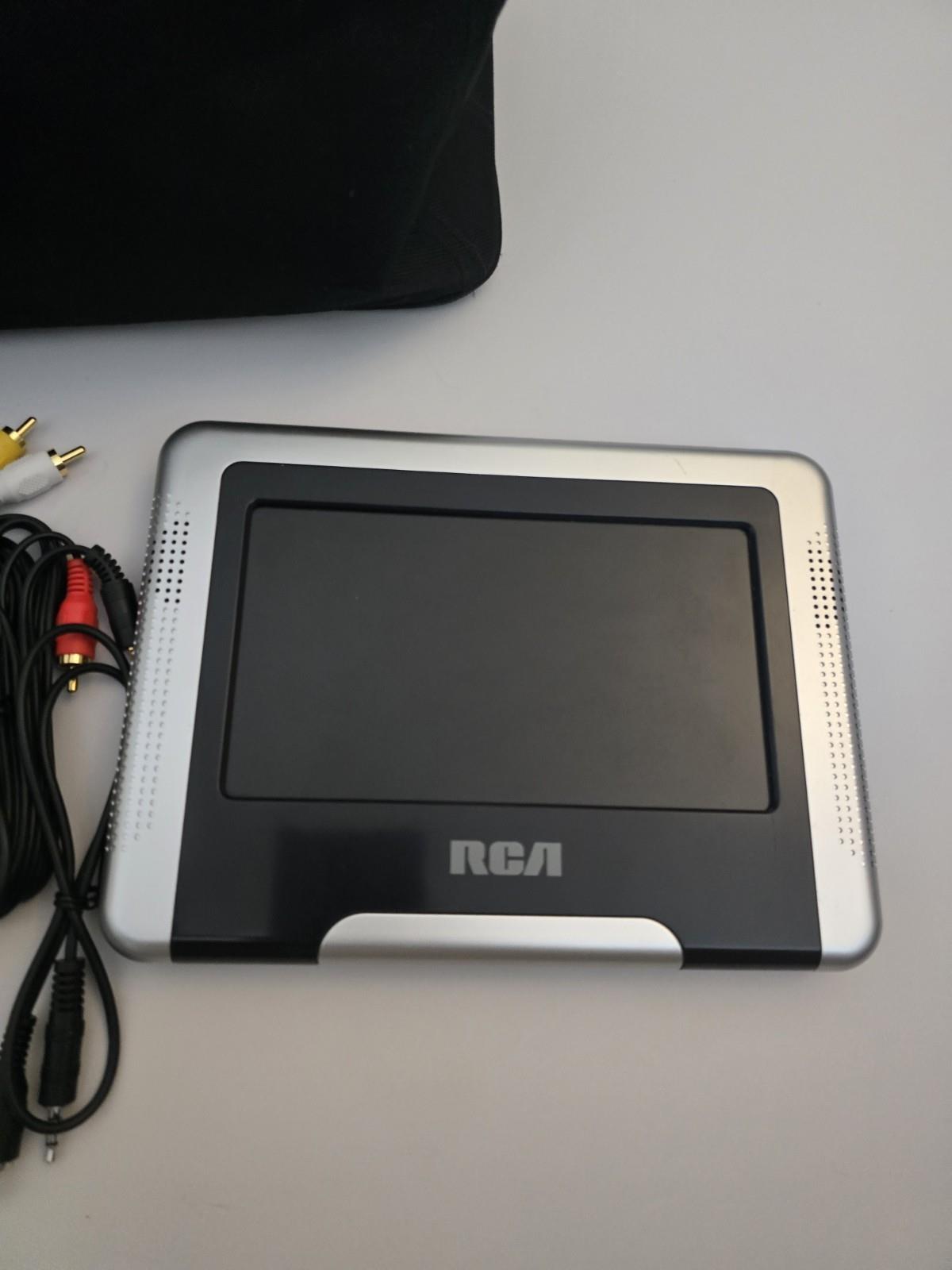 RCA DRC6350N-M 7″ DUAL SCREEN MOBILE DVD SYSTEM - Image 5