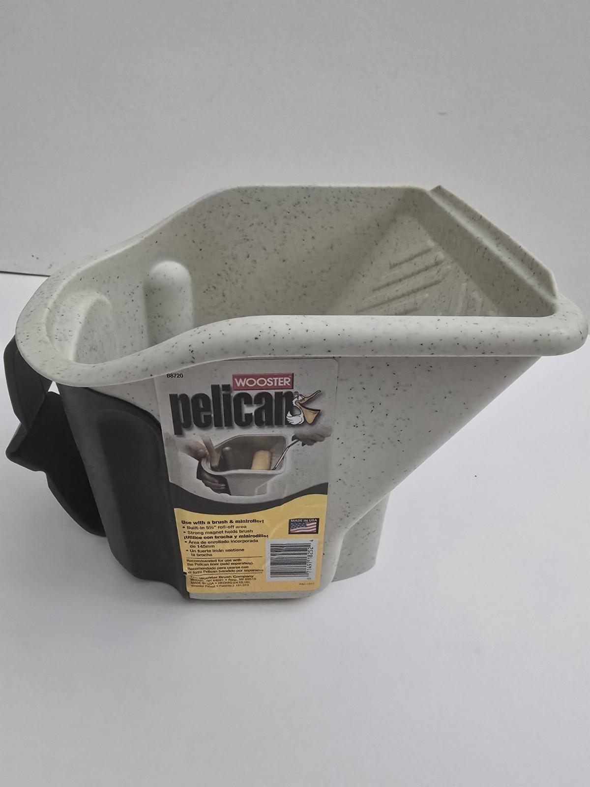 Wooster 0B87200000 1 qt. Pelican Hand-Held Pail