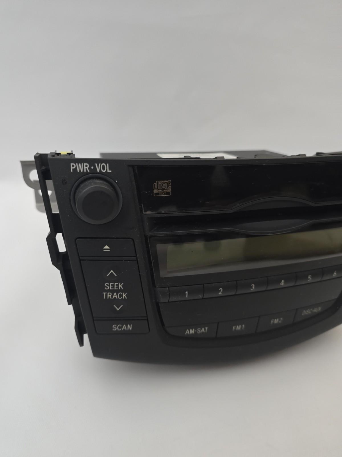 2009-2010 Toyota Rav4 AM FM CD Mp3 Radio Receiver A11838 OEM Tested Works