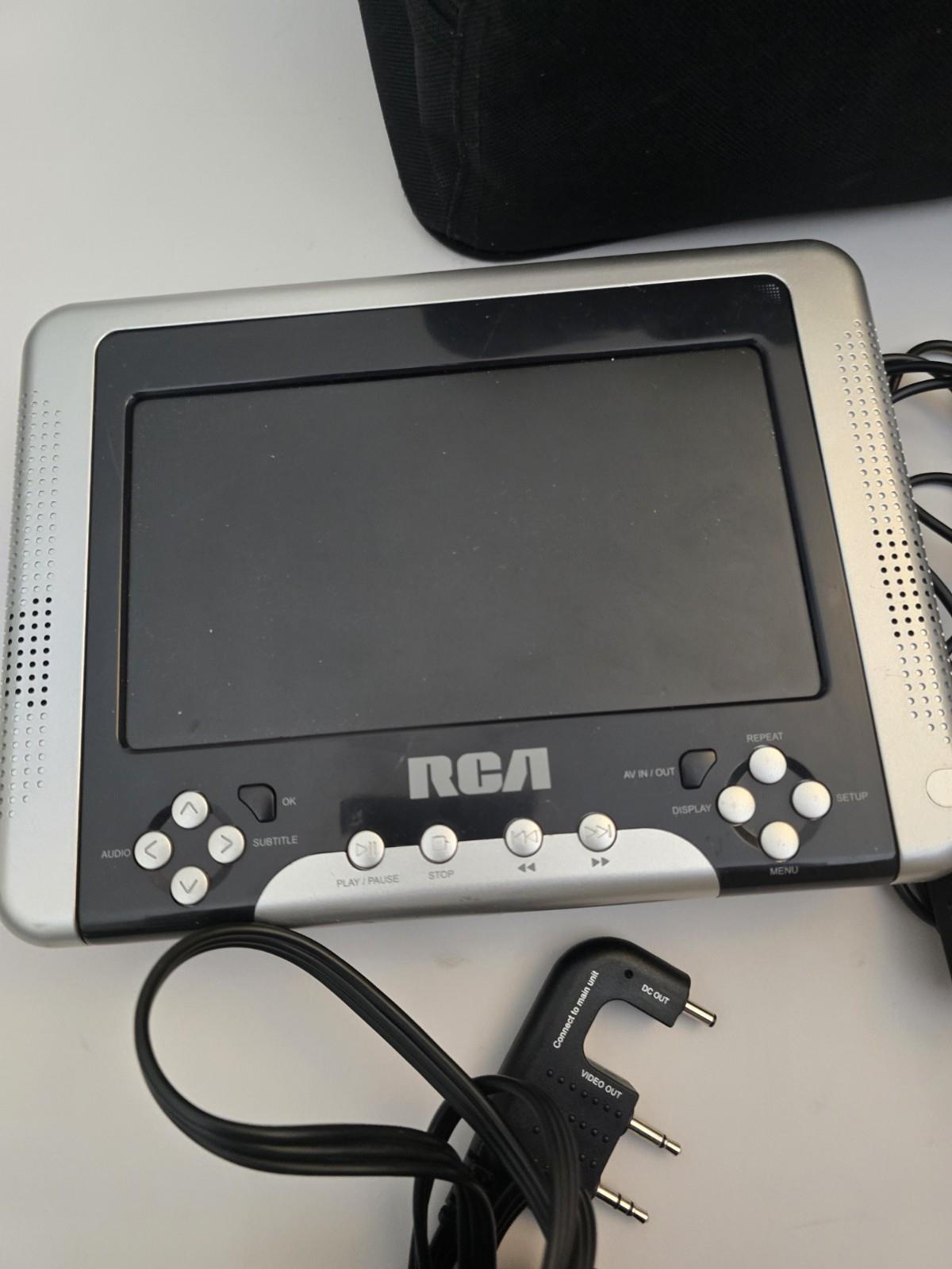 RCA DRC6350N-M 7″ DUAL SCREEN MOBILE DVD SYSTEM - Image 4