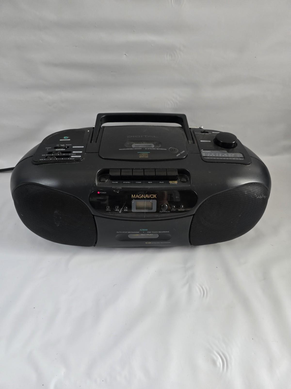 Magnavox AZ8049/17 Boombox CD-Casette Player