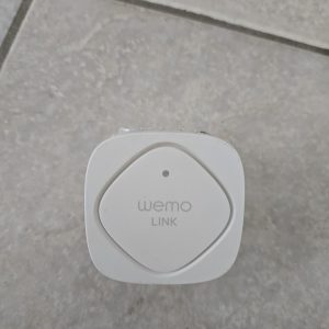 Belkin WeMo Link F7C031 Wireless Plug-In Hub